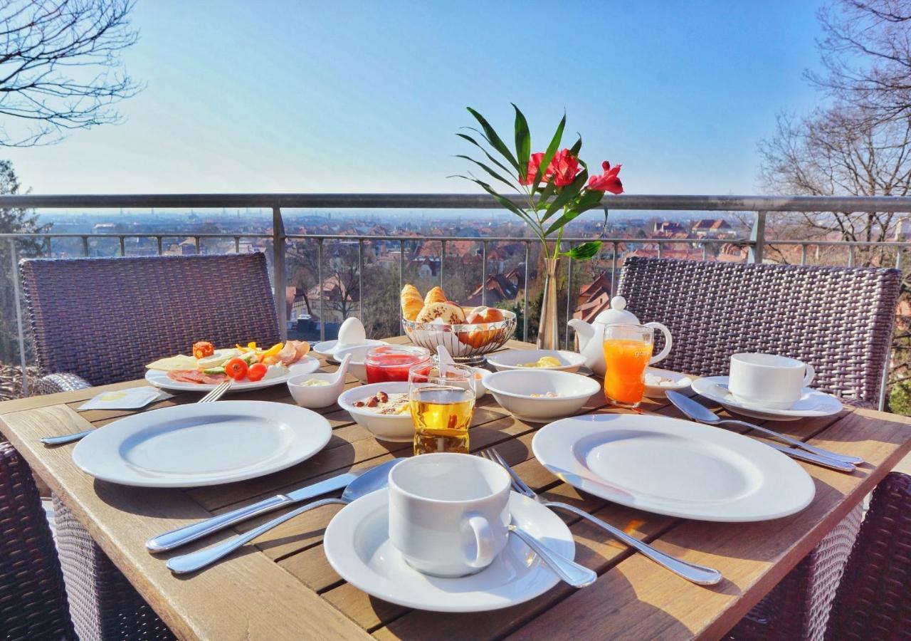 Bergwirtschaft Wilder Mann Hotel Und Restaurant Dresden Exterior photo